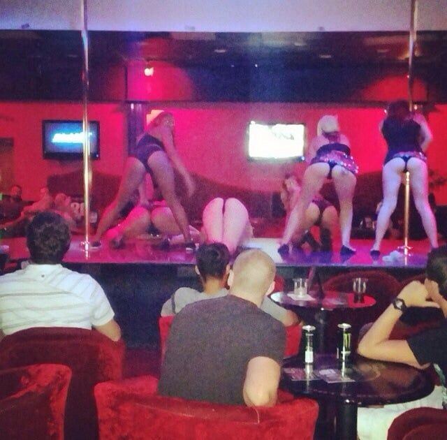 Bitsy B. reccomend Deja vu strip club seattle