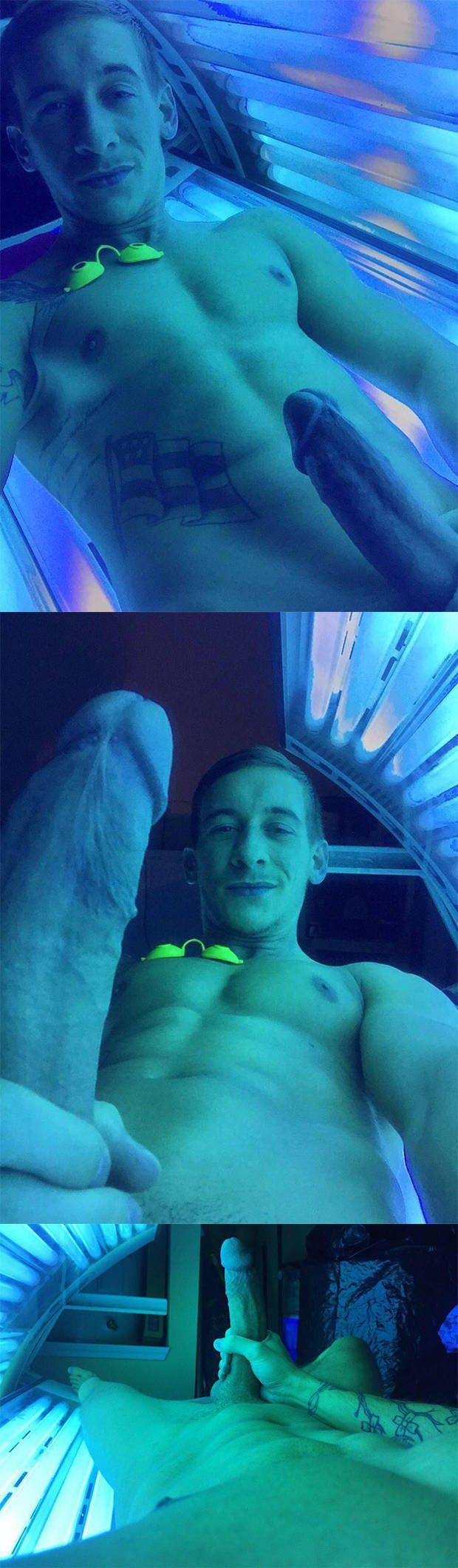 QB reccomend Tanning bed naked for guys