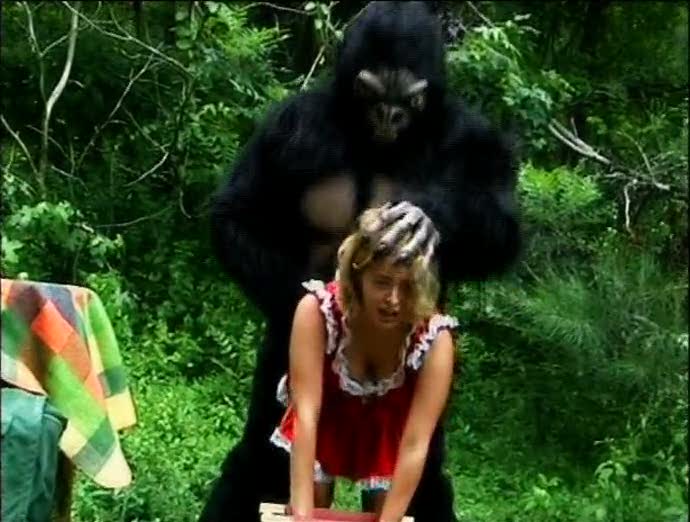 Parallax reccomend A real gorilla fuck a girl