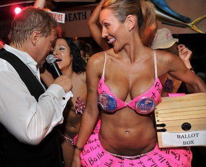 hogs breath homemade bikini contest