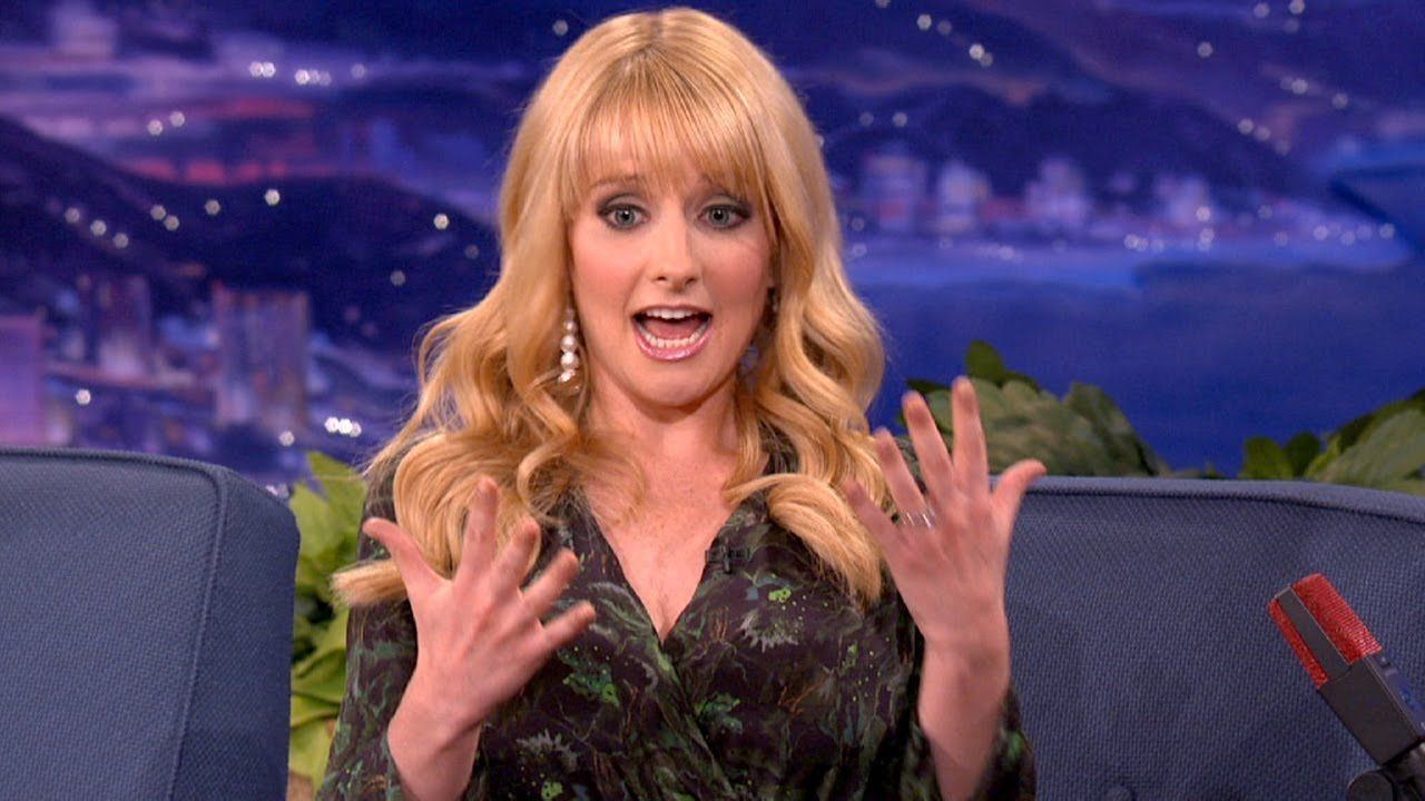 Froggy reccomend Melissa rauch hands on tits