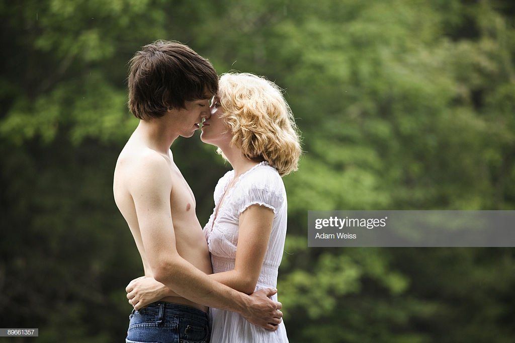 Jupiter reccomend Teenage boys and girls kissing