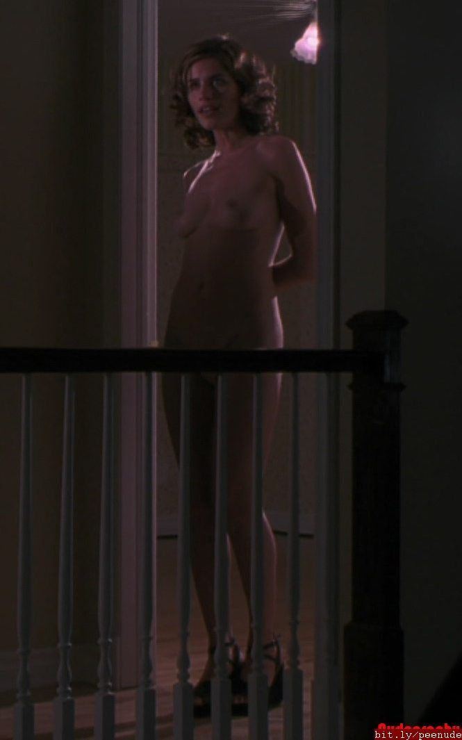Amanda peet naked in the whole yards