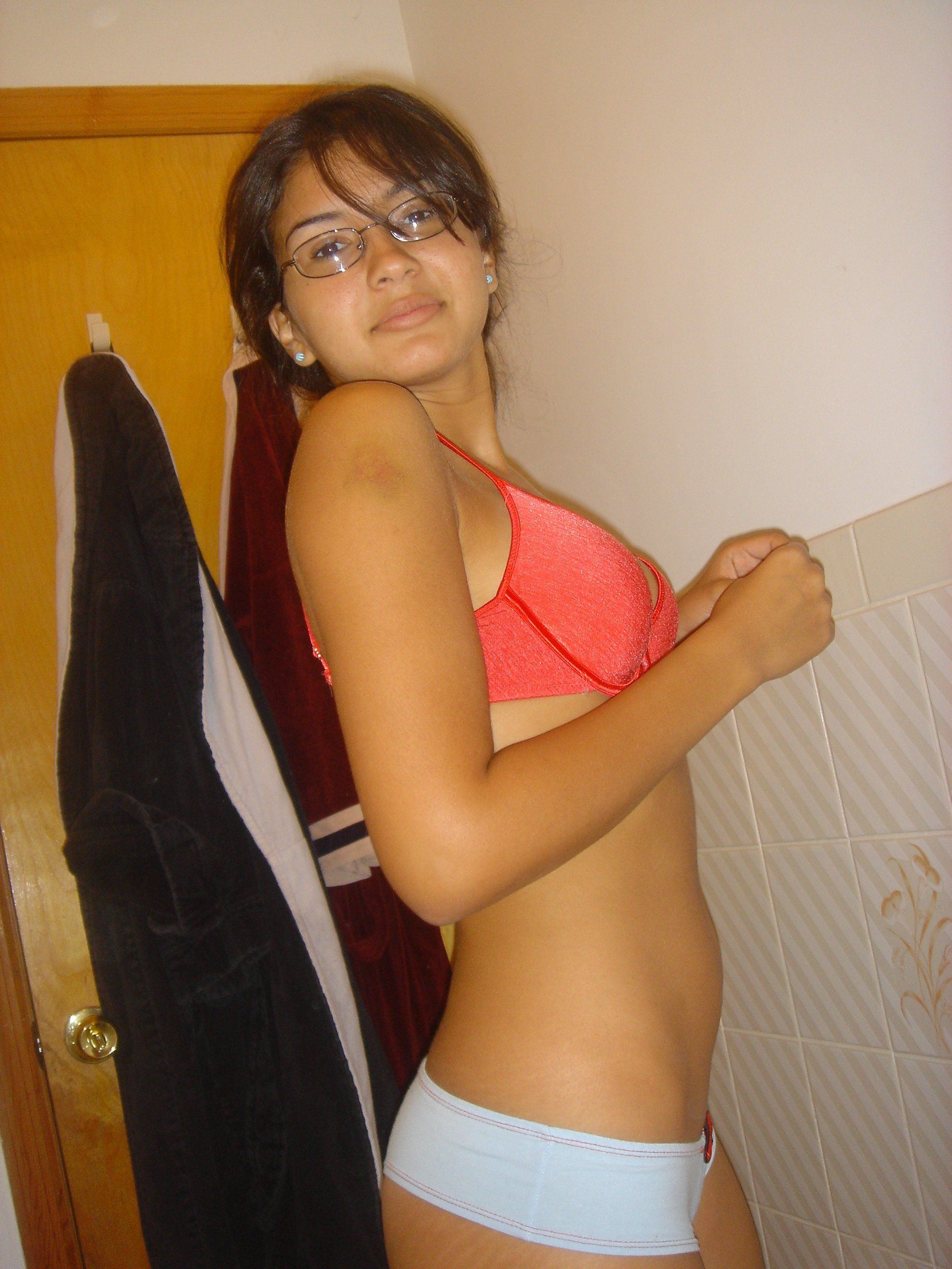 Hispanic girl in white panties nude