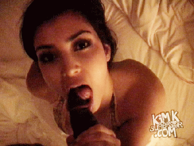 Cloudburst reccomend Kim kardashian blowjob gifs
