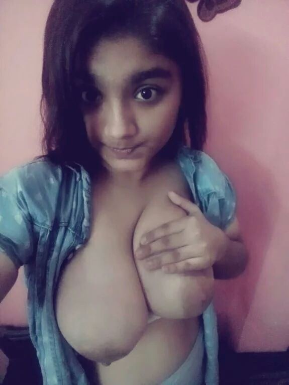Mallu girl hot nude pics