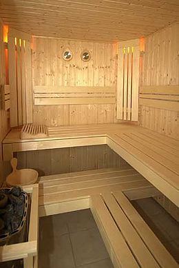 Engine reccomend Nude women at sauna